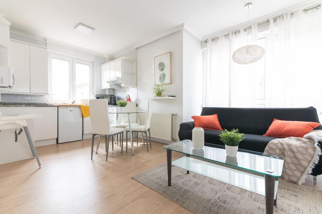 Centrico Y Comodo Apartamento Con Parking Privado Santander Ngoại thất bức ảnh